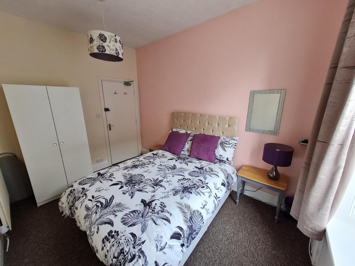 17 Bridge St, 3 Bedroom Flat Aberystwyth Dış mekan fotoğraf